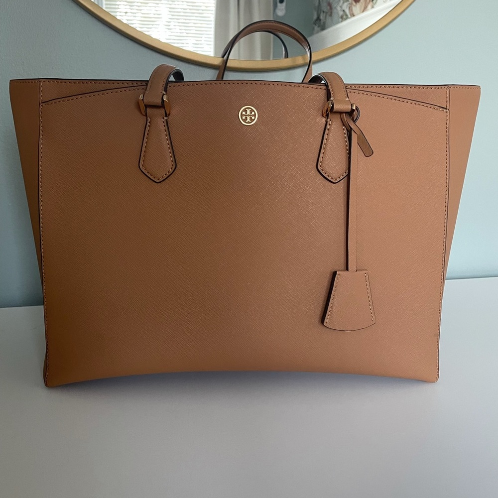 Tory Burch Robinson Tote